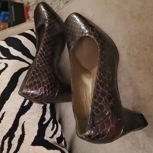 Brown leather Stuart weitzman round toe...leather Size 8